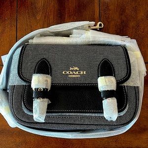 NWT Coach Lucy Crossbody Bag